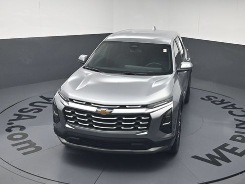 Used 2026 Chevrolet Equinox LT FWD image 30