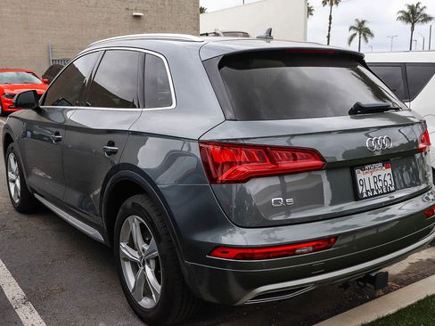Used 2020 Audi Q5 2.0T Premium Plus w/ Premium Plus Package AWD/4WD image 5