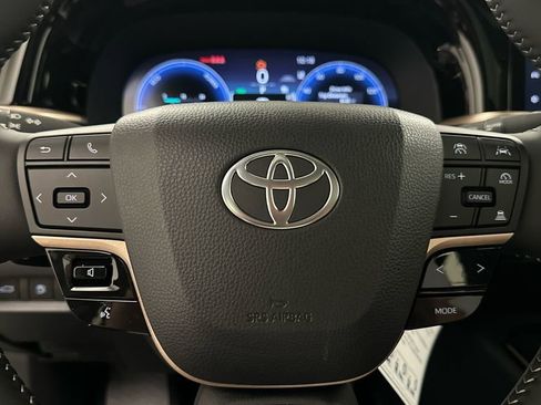 New 2025 Toyota Crown Platinum AWD/4WD image 16