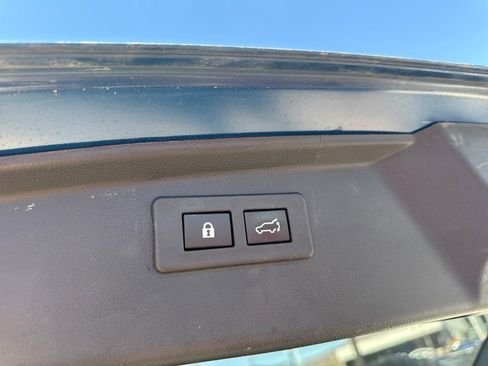 Used 2022 Subaru Outback Wilderness w/ Wilderness Package image 15