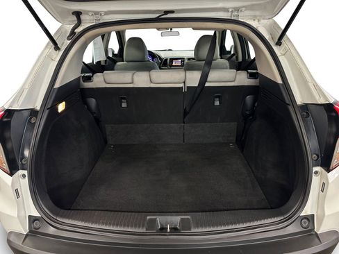 Used 2020 Honda HR-V LX image 25