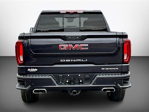 Used 2024 GMC Sierra 1500 Denali w/ Denali Reserve Package image 4