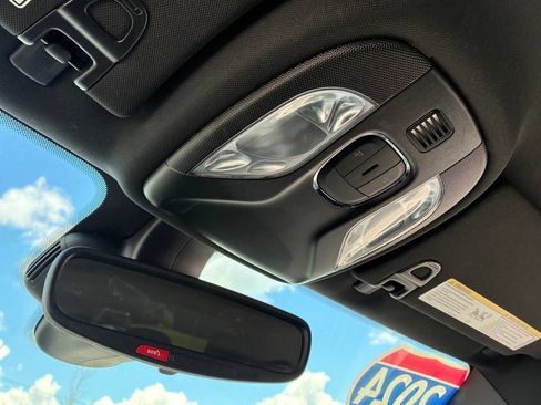 Used 2024 Jeep Compass Latitude AWD/4WD image 22