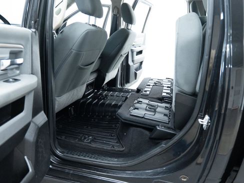 Used 2018 RAM 2500 Big Horn image 36