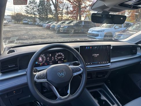 New 2026 Volkswagen Tiguan SE image 6