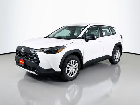 New 2026 Toyota Corolla Cross L image 3