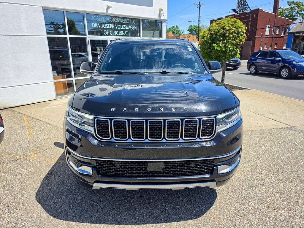 Used 2024 Jeep Wagoneer Series II AWD/4WD image 8