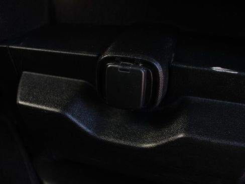 Used 2017 Ford F150 XLT w/ Trailer Tow Package image 39