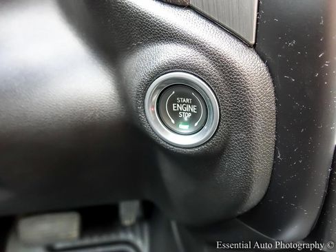 Used 2023 GMC Sierra 2500 Denali w/ Denali Ultimate Package image 17