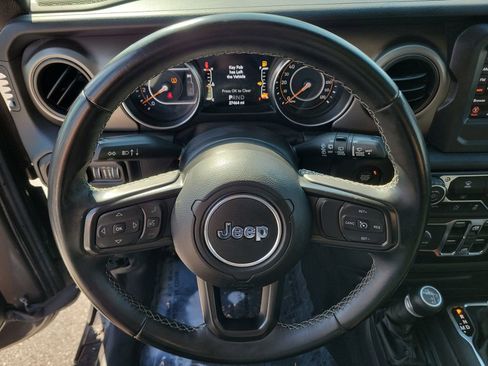 Used 2020 Jeep Wrangler Unlimited Sport image 25