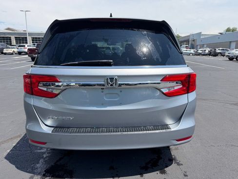 Used 2018 Honda Odyssey EX-L image 8