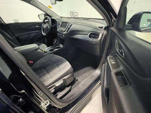 Used 2024 Chevrolet Equinox LT FWD image 26