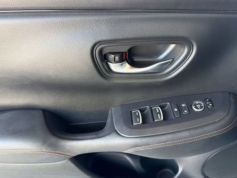 Certified 2024 Honda HR-V Sport image 12