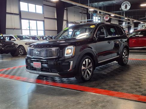 Used 2020 Kia Telluride S AWD/4WD image 3