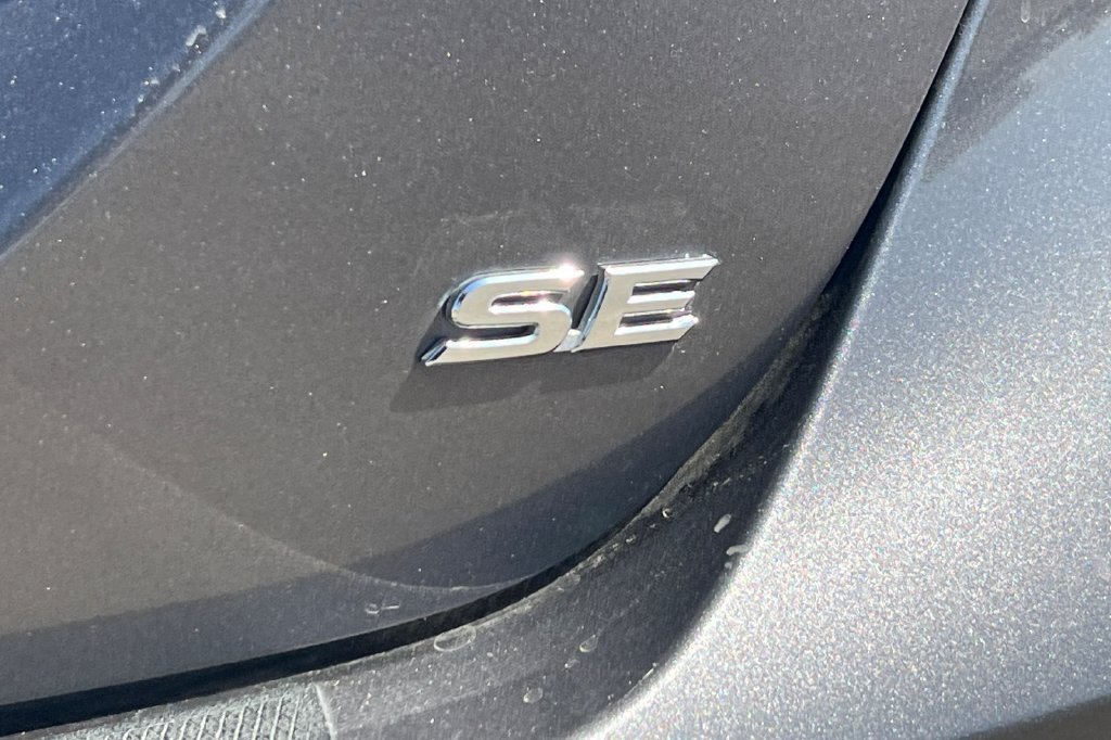 Used 2024 Toyota Camry SE FWD image 27