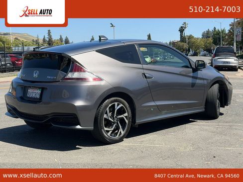 Used 2016 Honda CR-Z LX image 4