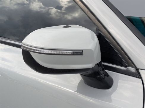 Used 2023 Kia Telluride SX X-Pro image 10