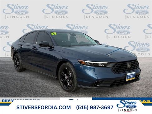 Used 2025 Honda Accord SE image 1