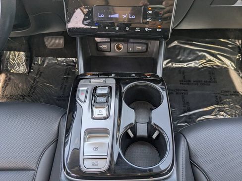 Used 2023 Hyundai Tucson SEL AWD/4WD image 6