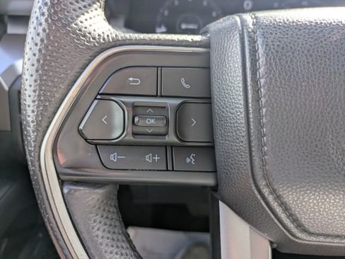 Used 2024 Toyota Tacoma TRD Off-Road image 18