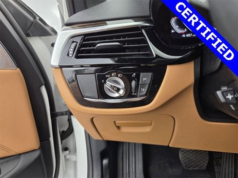 Certified 2023 BMW 540i xDrive w/ Premium Package image 36