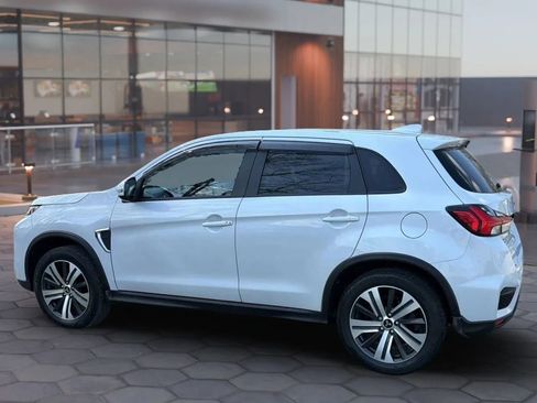 Used 2022 Mitsubishi Outlander Sport SE AWD/4WD image 6