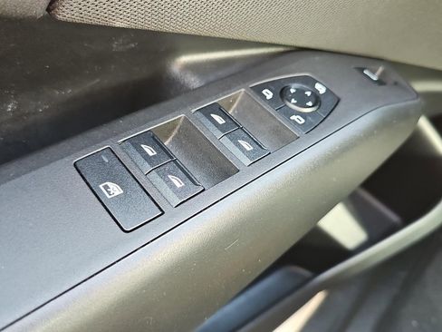 Used 2025 BMW X3 xDrive30i image 17