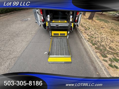 Used 2015 Ford Transit 350 XL image 13