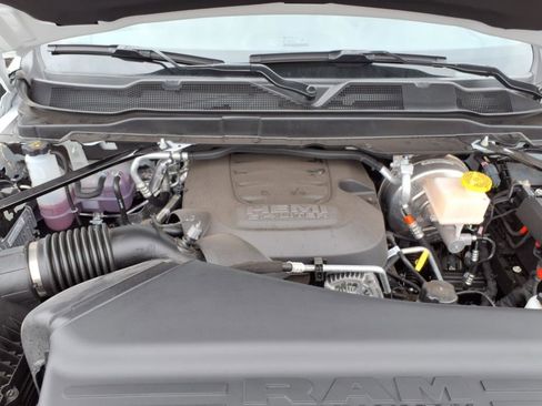 Used 2025 RAM 2500 Tradesman image 13