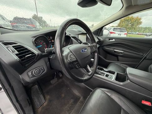Used 2018 Ford Escape Titanium w/ Ford Safe & Smart Package AWD/4WD image 22