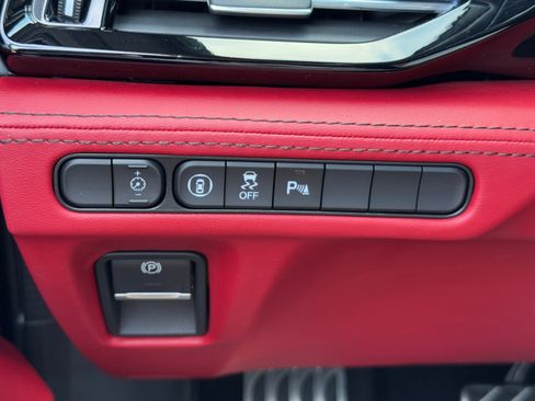 Used 2022 Acura MDX A-Spec image 19