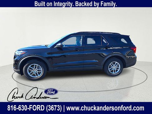 New 2026 Ford Explorer Active AWD/4WD image 4