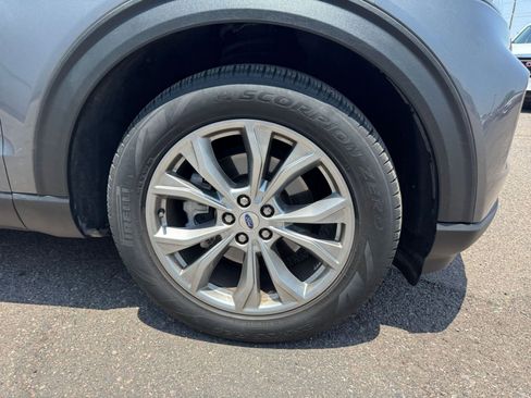 Used 2023 Ford Explorer Limited image 30