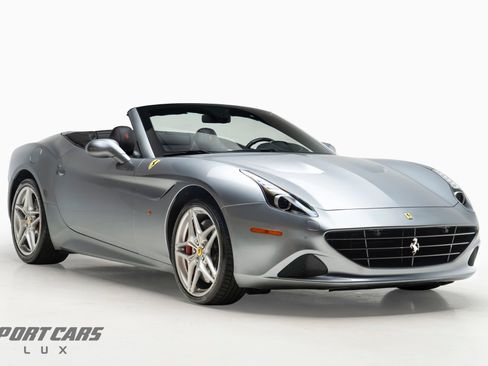Used 2016 Ferrari California T RWD image 1