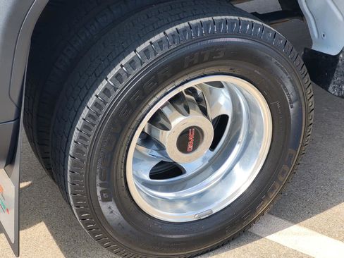 Used 2020 GMC Sierra 3500 Denali w/ Denali Ultimate Package image 7