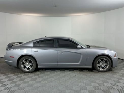 Used 2014 Dodge Charger R/T image 4