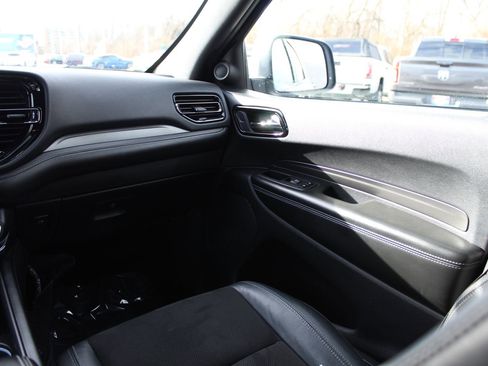 Used 2022 Dodge Durango GT image 11