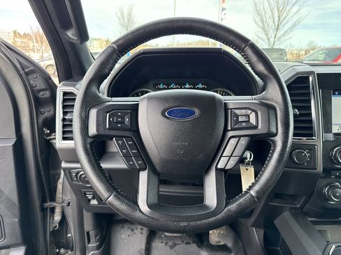 Used 2016 Ford F150 XLT w/ Equipment Group 302A Luxury AWD/4WD image 16