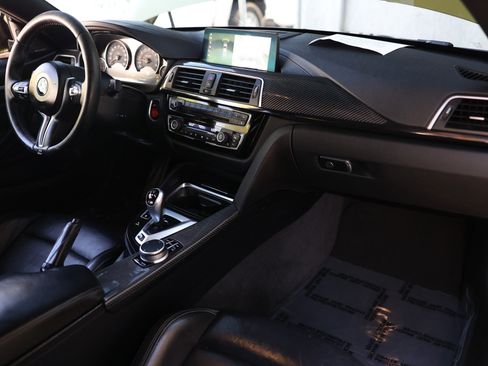 Used 2020 BMW M4 Coupe w/ Competition Package RWD image 20