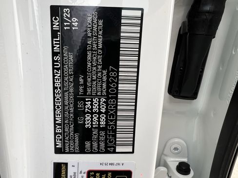 Certified 2024 Mercedes-Benz GLS 450 450 image 37