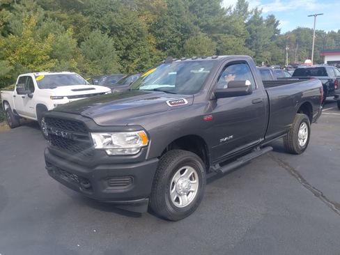 Used 2020 RAM 3500 Tradesman image 6