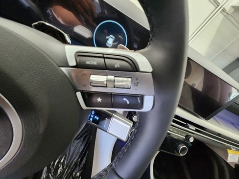 New 2026 Hyundai Tucson Limited image 13