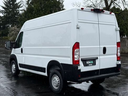 Used 2023 RAM ProMaster 1500 FWD image 4