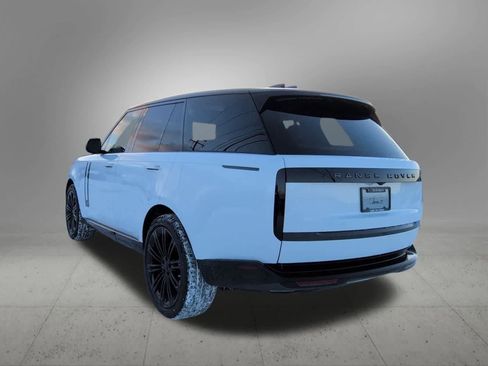 New 2026 Land Rover Range Rover SE image 4