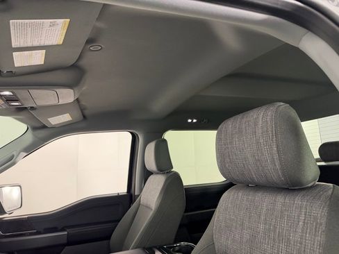 Used 2023 Ford F150 Lightning XLT image 24