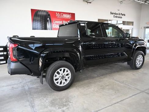 Used 2024 Toyota Tacoma SR w/ SR Upgrade Package image 5