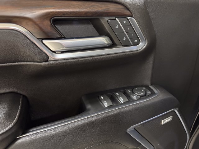 Used 2023 GMC Sierra 1500 SLT AWD/4WD image 7