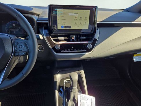 New 2026 Toyota Corolla SE image 7