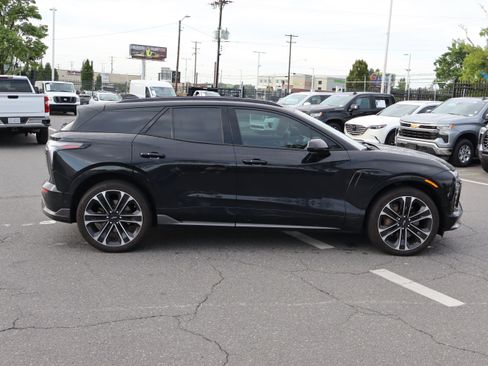 Used 2026 Chevrolet Blazer EV SS w/ Performance Package AWD/4WD image 11