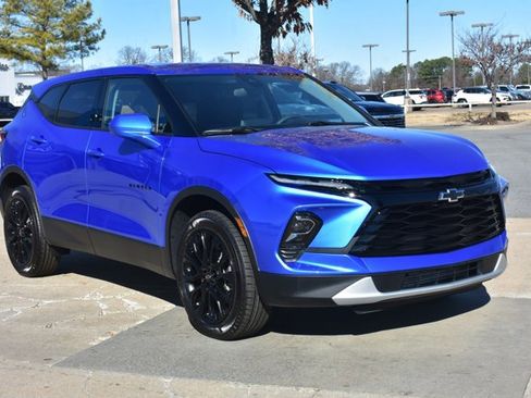 New 2026 Chevrolet Blazer LT w/ LPO, Black Sport Package image 3